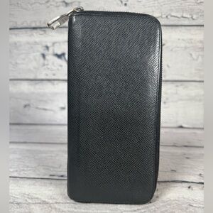 Louis Vuitton Long Wallet Zippy Vertical Ardoise Black Taiga